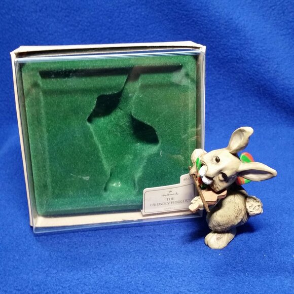 Hallmark The Friendly Fiddler Ornament 1981 QX434-2 Original Box and Price Tag - Picture 3 of 10